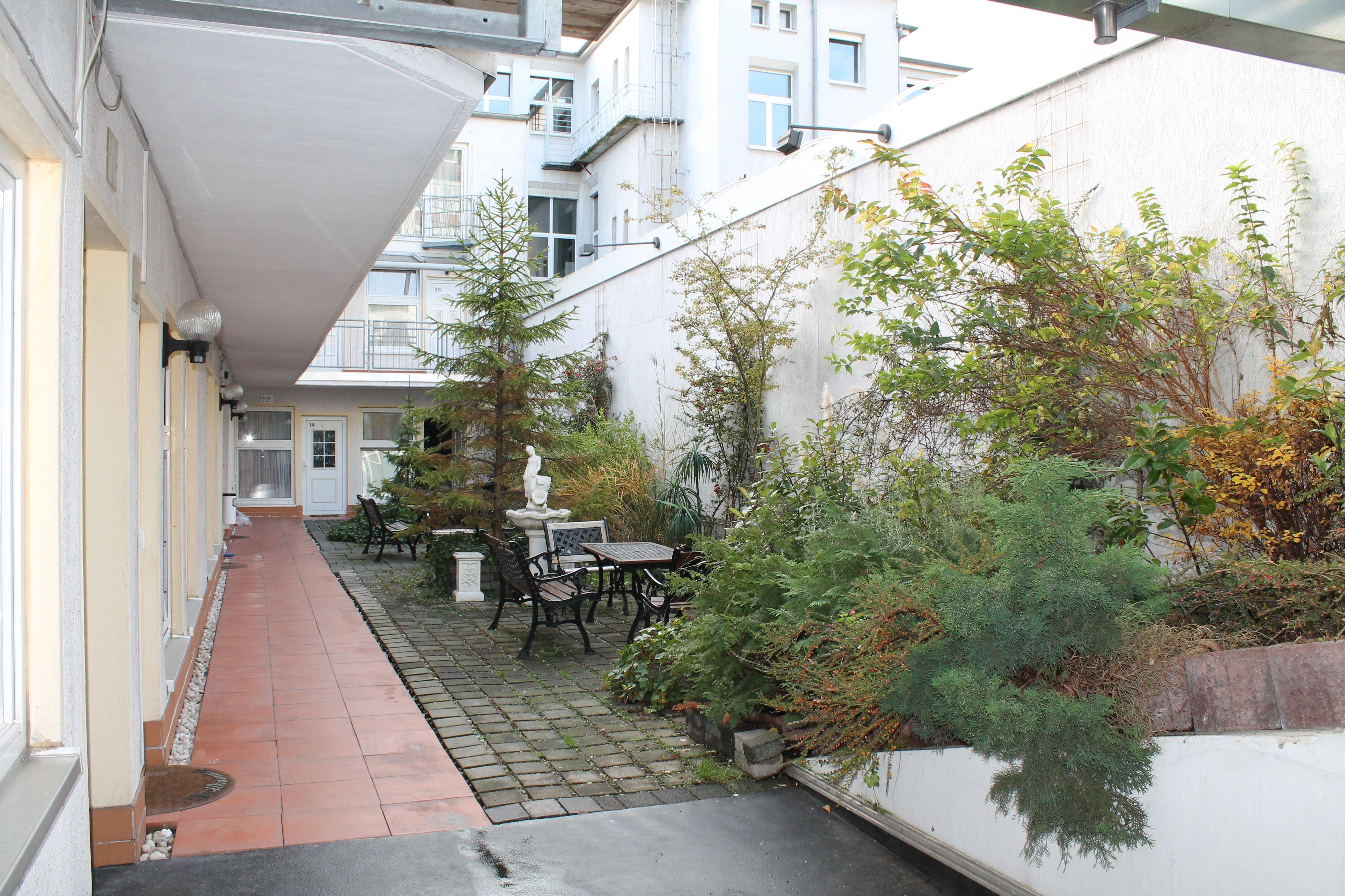 City Lounge Hotel - Dusseldorf — Photos 3
